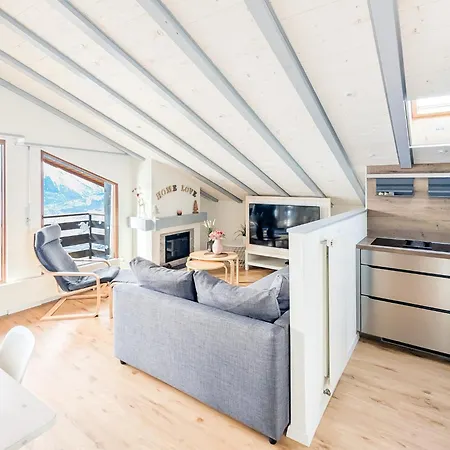 Cocon Familial Avec Vue Au Centre De *